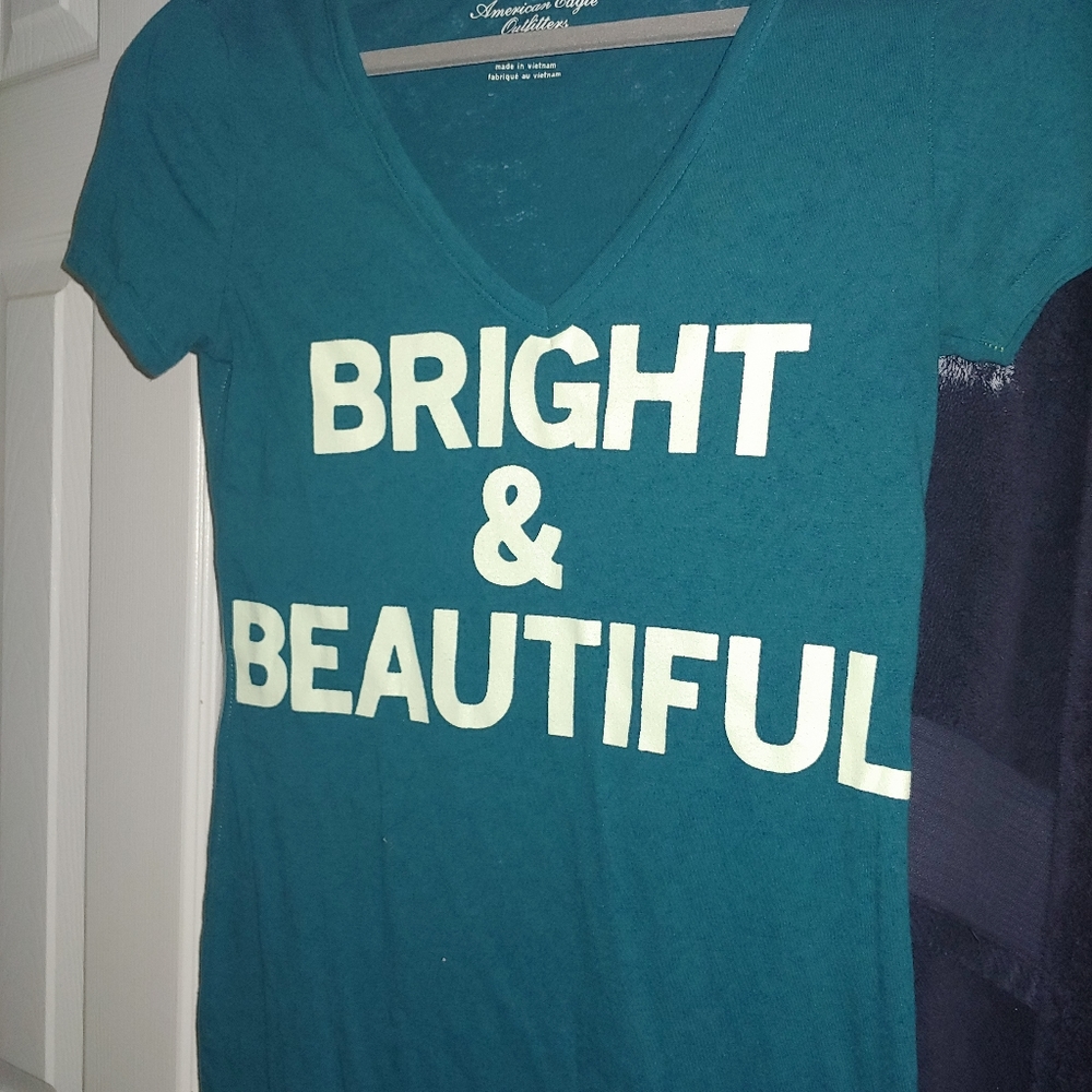 AE Bright & Beautiful graphic T shirt